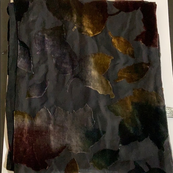 ELAINE GOLD FOR COLLECTION XllX vintage scarf - Picture 3 of 8